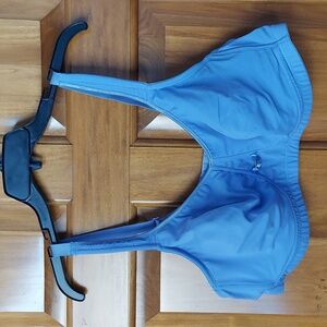 • Avenue Women's Soft Wireless Plus Size 48C Bra, Lavendar, Adjustable Straps